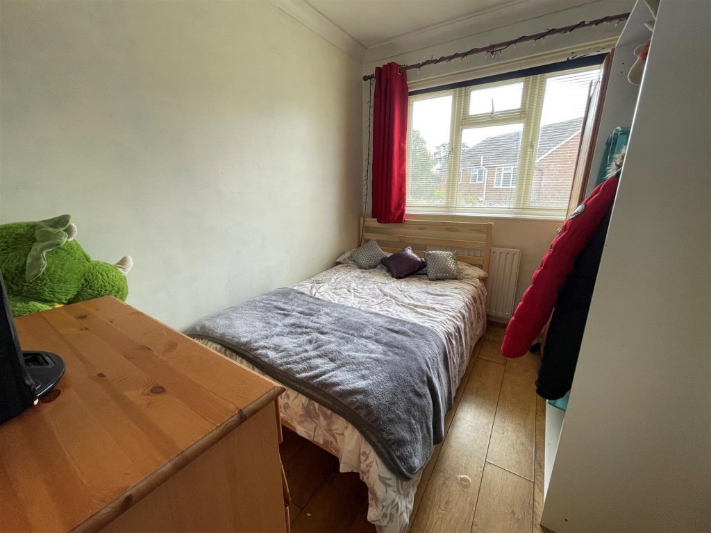 Images for St. Nicholas Drive, Shepperton EAID:NEWBOULDSAPI BID:1