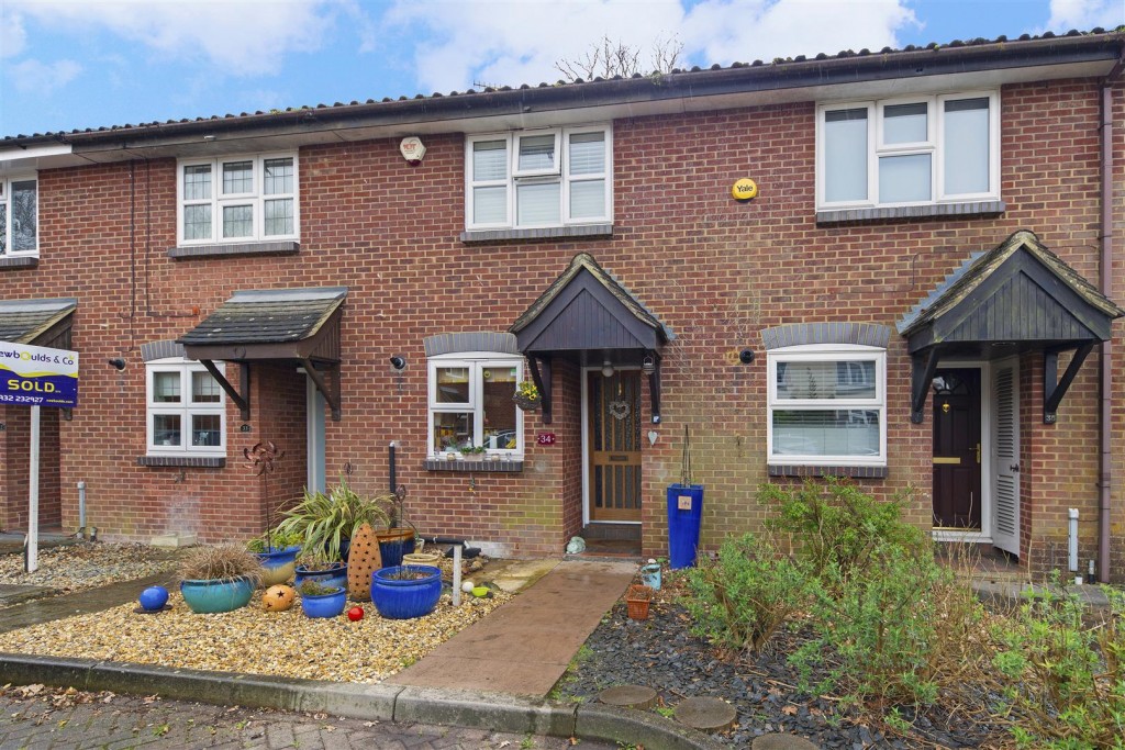 Images for Jersey Close, Chertsey EAID:NEWBOULDSAPI BID:1